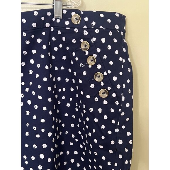 Lane Bryant Womens Size 28 Polka Dot Navy Shorts   Vacation Resort Stretch - Picture 3 of 11